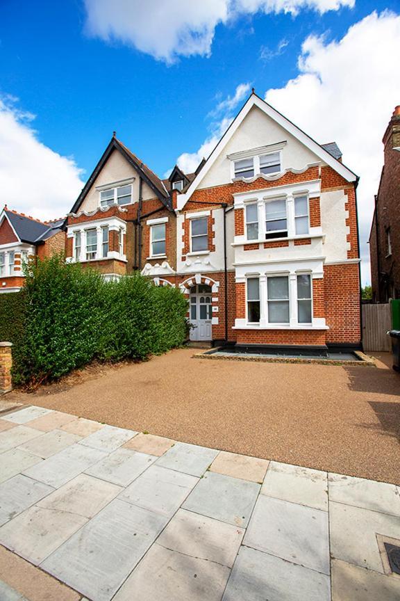 Ealing Apartments London Exterior photo